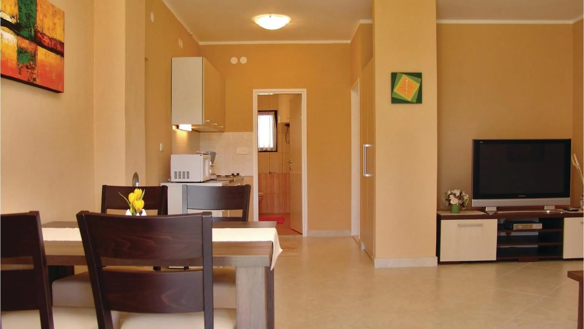 Amazing Apartment In Porec With Wifi